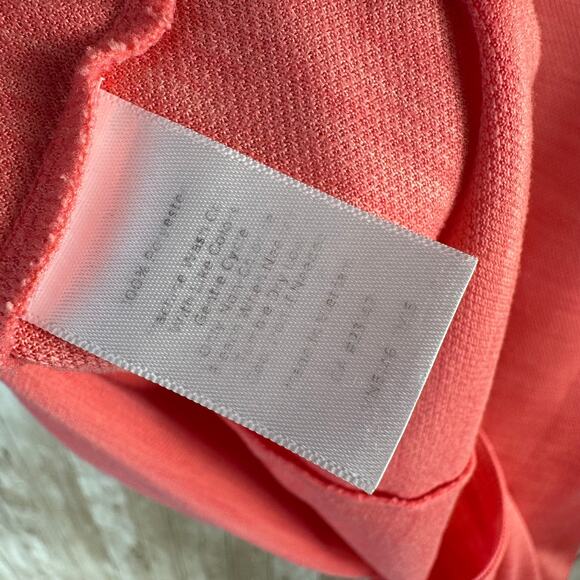 T by Talbots Active Top Women L Cowl Neck Short Sleeve Split Hem Kangaroo Pocket - Picture 7 of 7